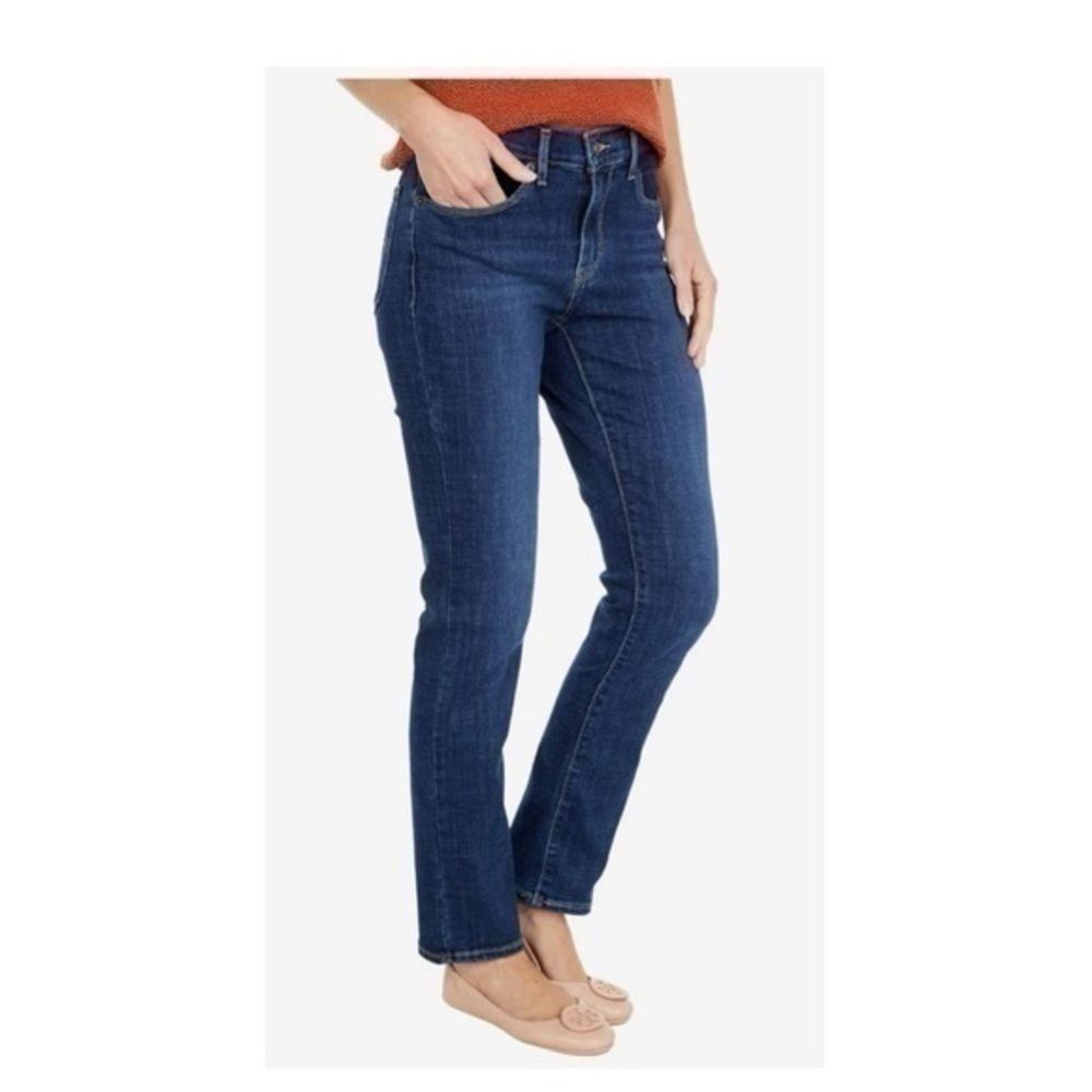 NWT Levi’s Classic Straight Jeans Mid Rise 24W or 24WS Short Petite New
